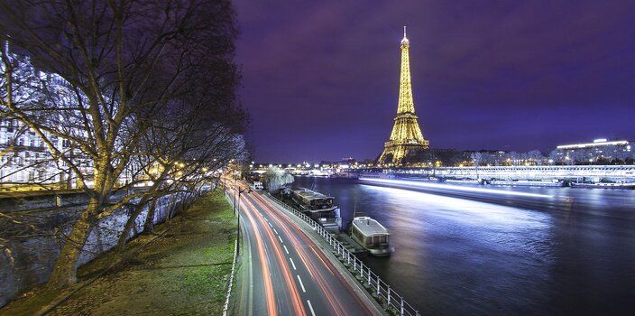 Париж один из наиболее пострадавших от туризма городов
