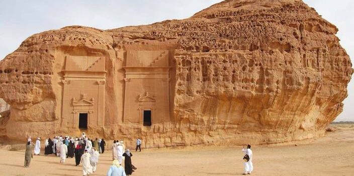Усилия Саудовской Аравии по реорганизации туризма набирают обороты и поддерживают