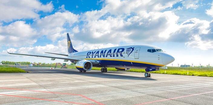 Ryanair объявила самое большое расписание рейсов в Эдинбург
