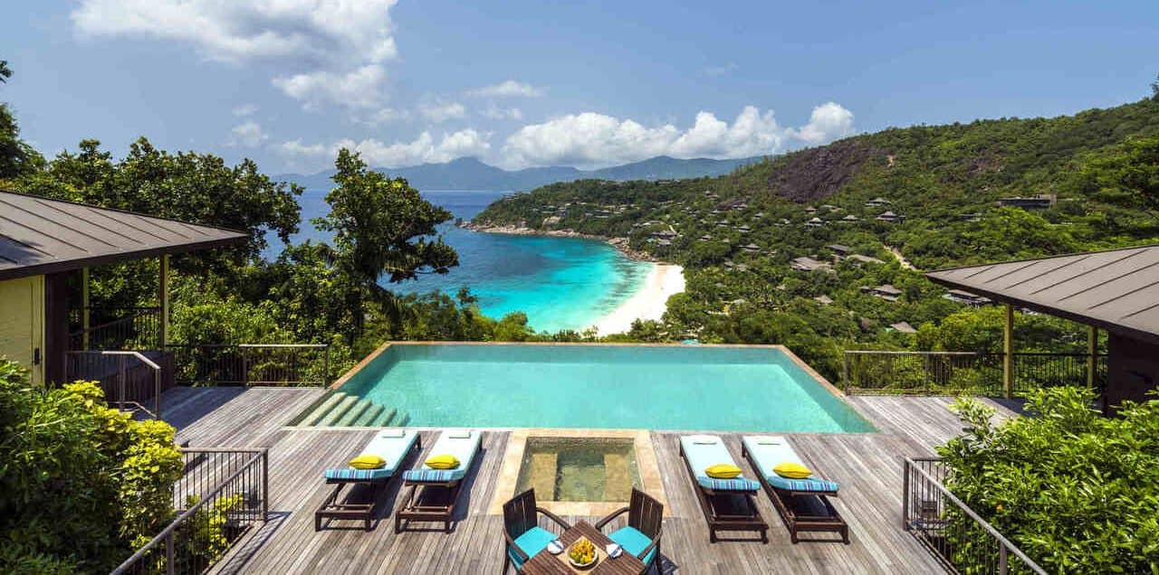 Отель Four Seasons Seychelles представляет недавно отремонтированный пляжный люкс с тремя спальнями