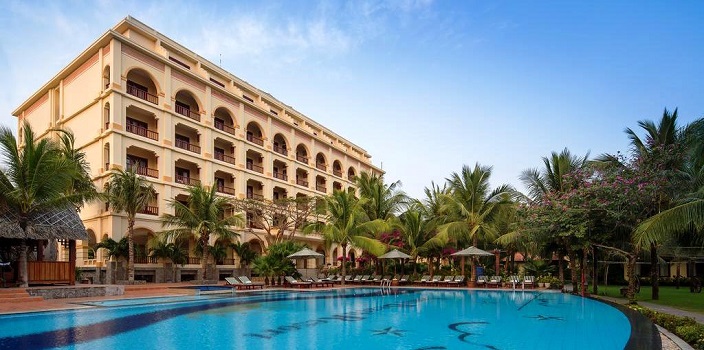 Отель Sunny Beach Resort 4*, бассейн